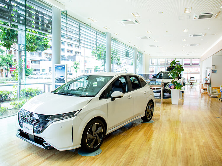 日産大阪販売株式会社 | 住吉店 | 外観・内観写真